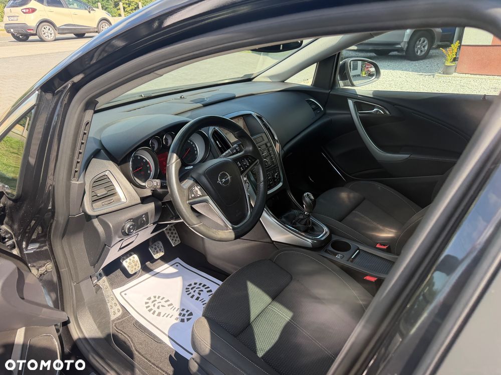 Opel Astra 1.4 T Edition 150 - 18