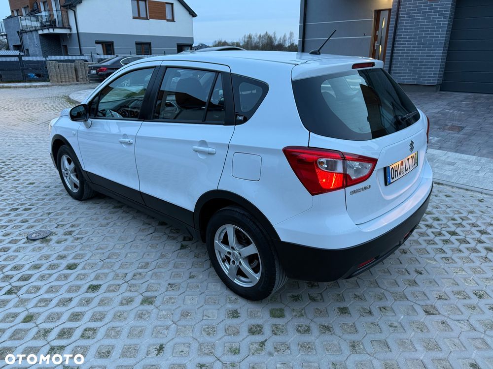 Suzuki SX4 S-Cross 1.0 T Comfort - 22