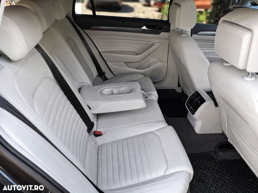Volkswagen Passat Alltrack - 15