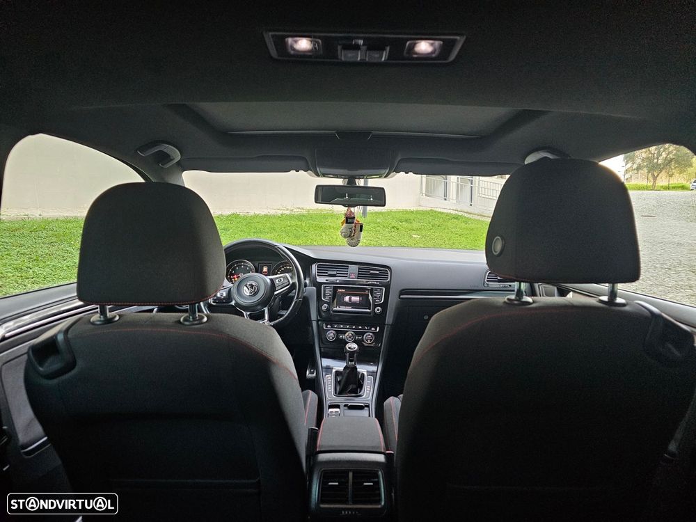 VW Golf 2.0 TSi GTi - 13