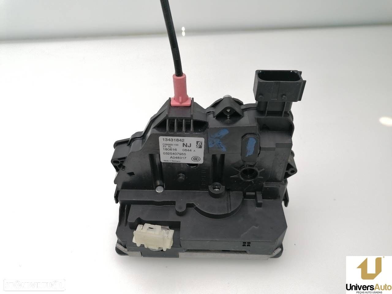 FECHADURA PORTA TRASEIRA ESQUERDA OPEL CORSA E 2016 -13431842 - 1