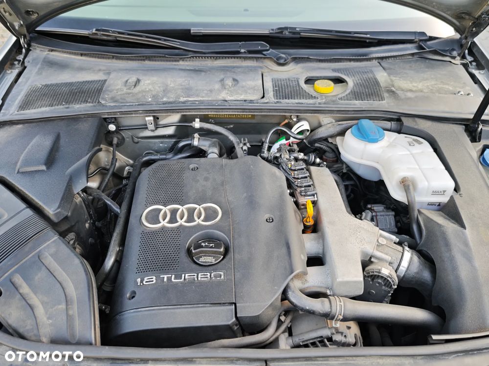 Audi A4 Limousine 1.8T - 11