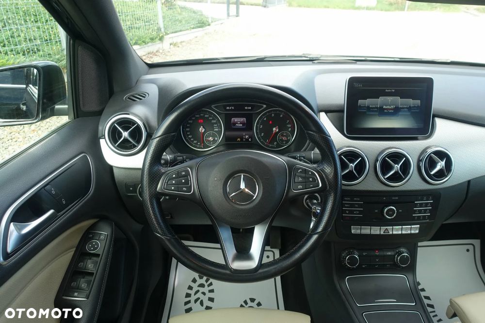 Mercedes-Benz Klasa B 180 7G-DCT Style - 10