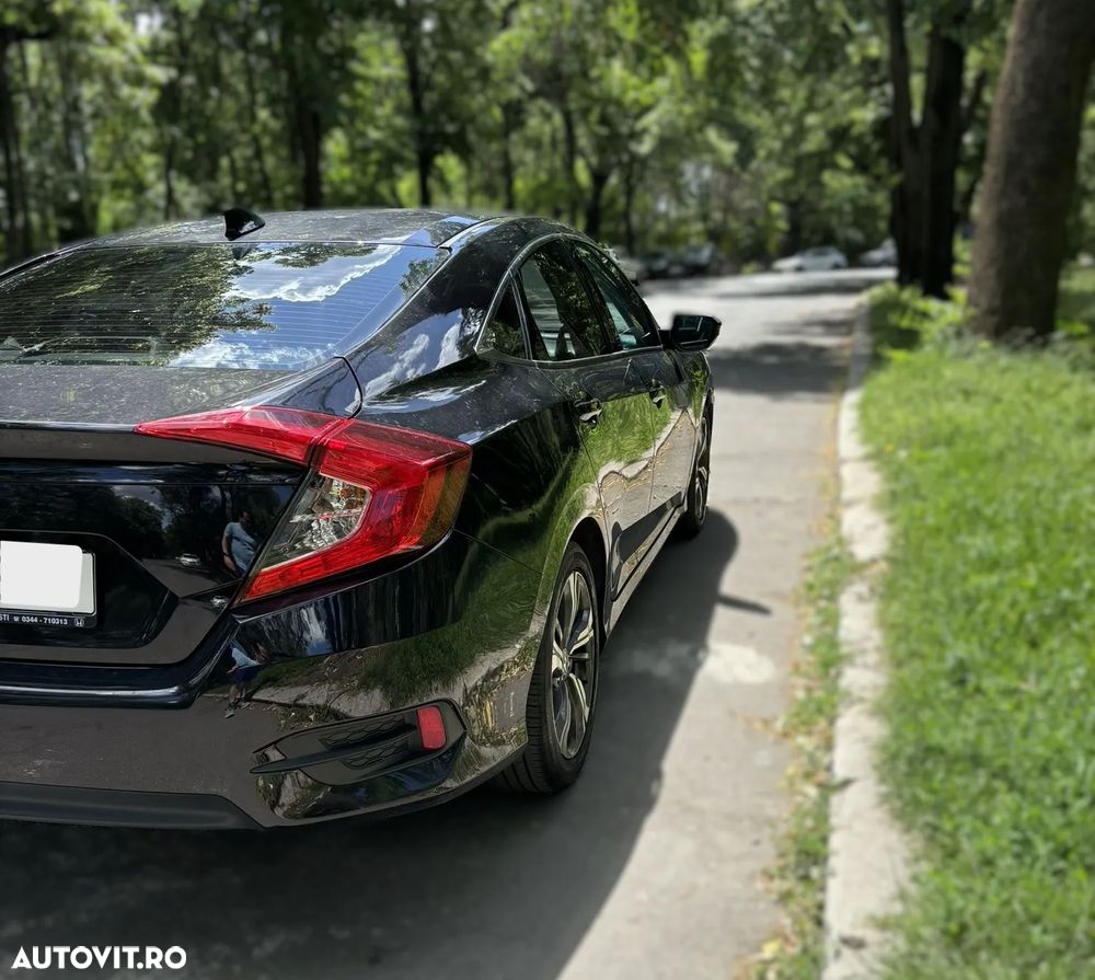 Honda Civic 1.5 VTEC Turbo CVT Elegance Navi - 7