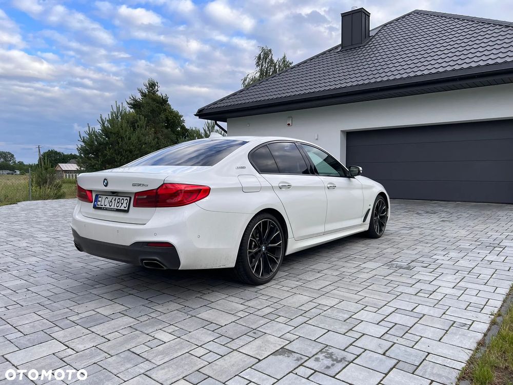BMW Seria 5 530e iPerformance M Sport sport - 1