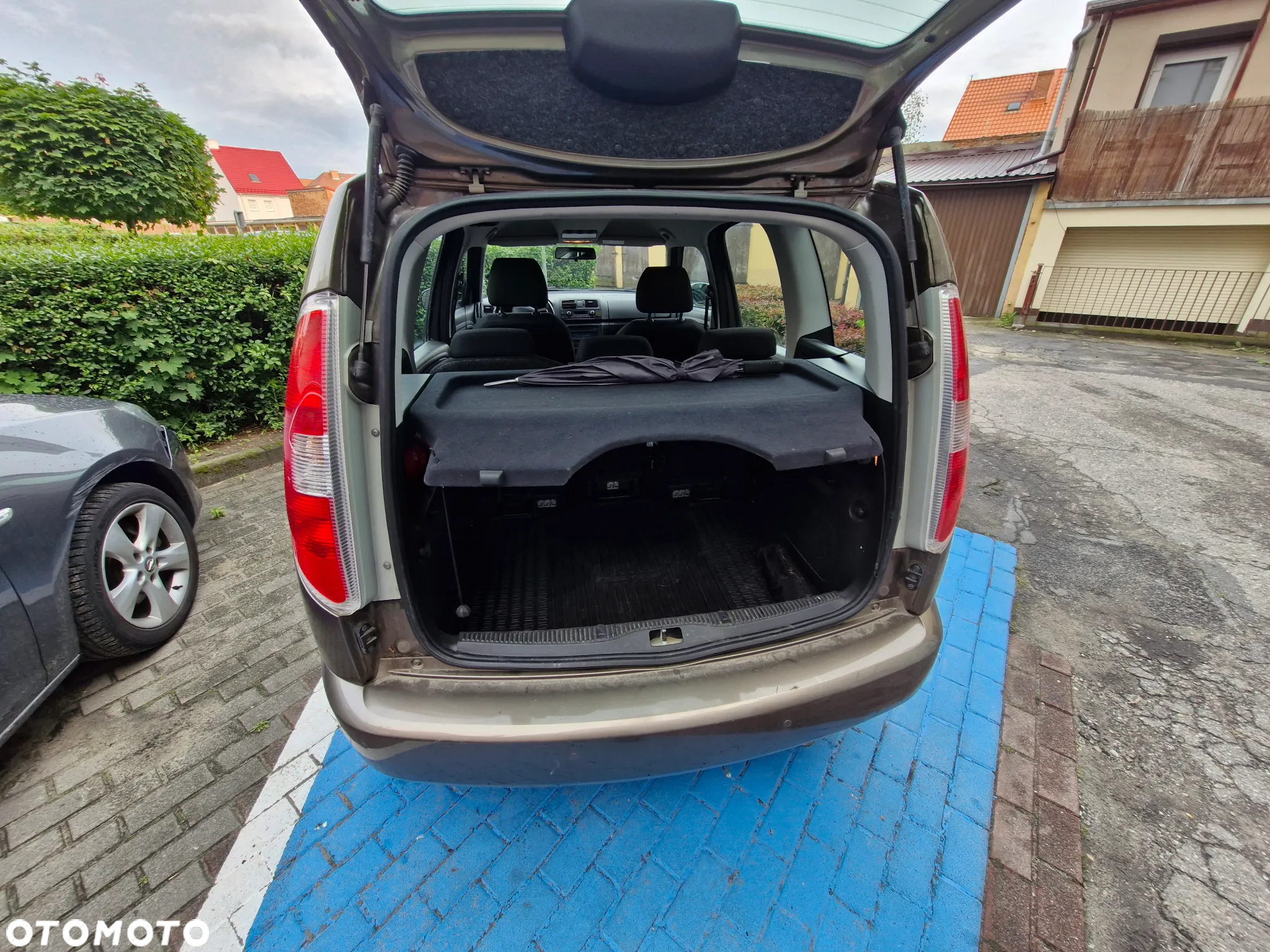 Skoda Roomster 1.2 TSI Ambition - 8