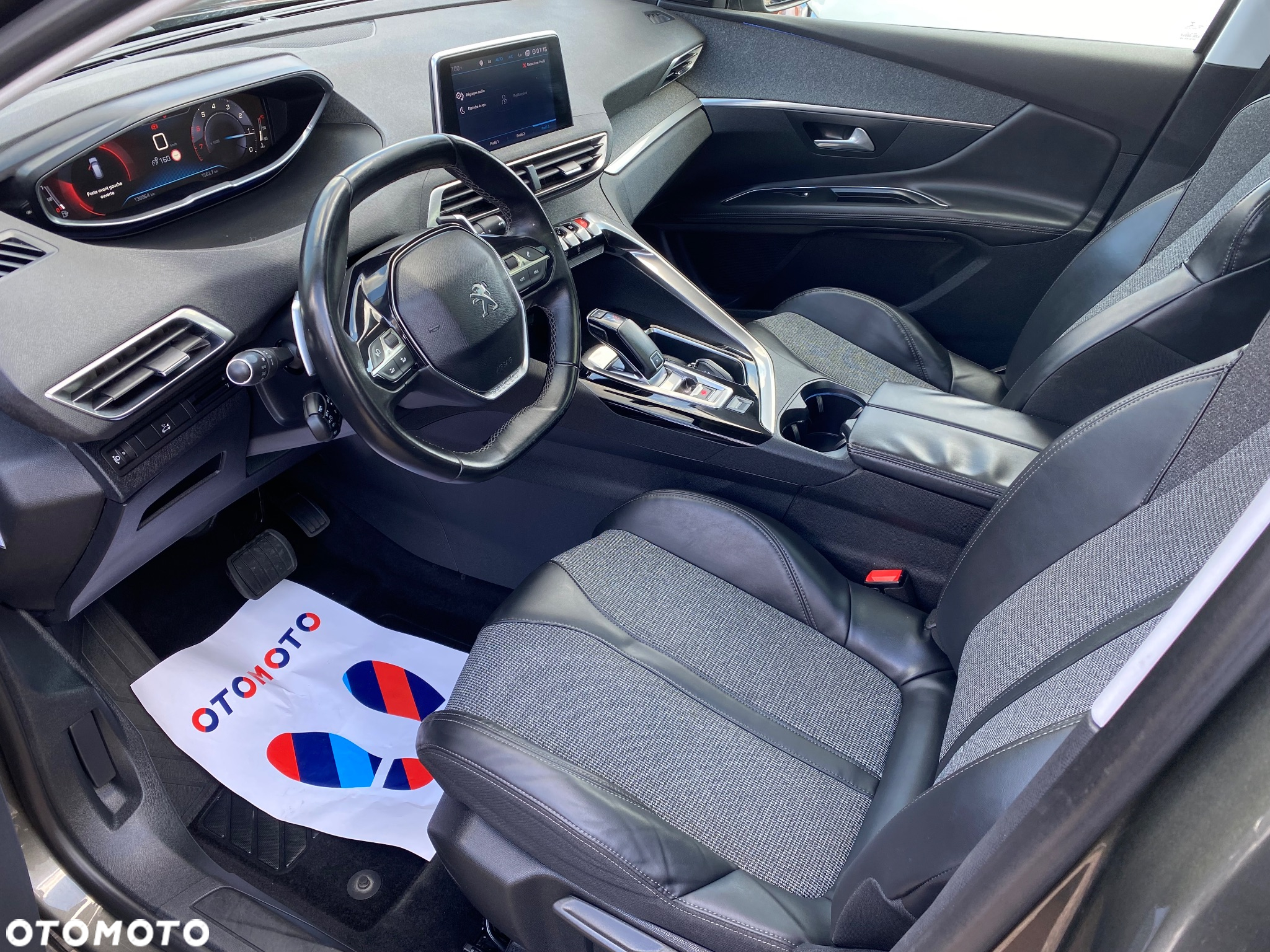 Peugeot 3008 1.6 PureTech GPF Allure S&S EAT8 - 3