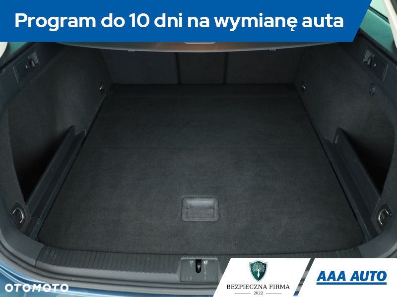 Volkswagen Passat Variant - 20