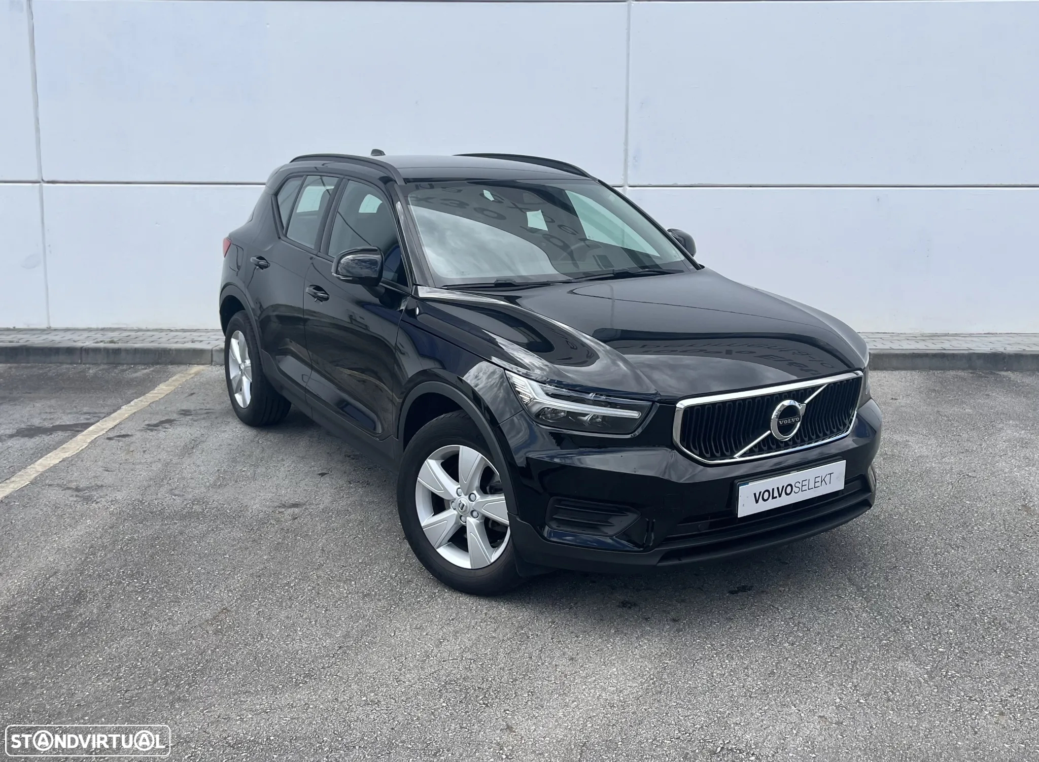 Volvo XC 40 1.5 T2 Essential - 4