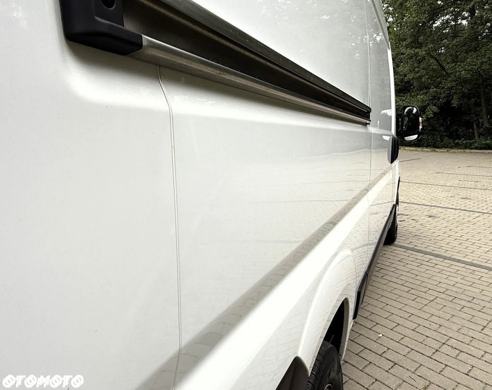 Opel Movano - 11