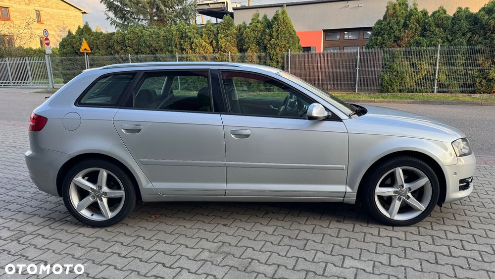 Audi A3 Sportback - 5