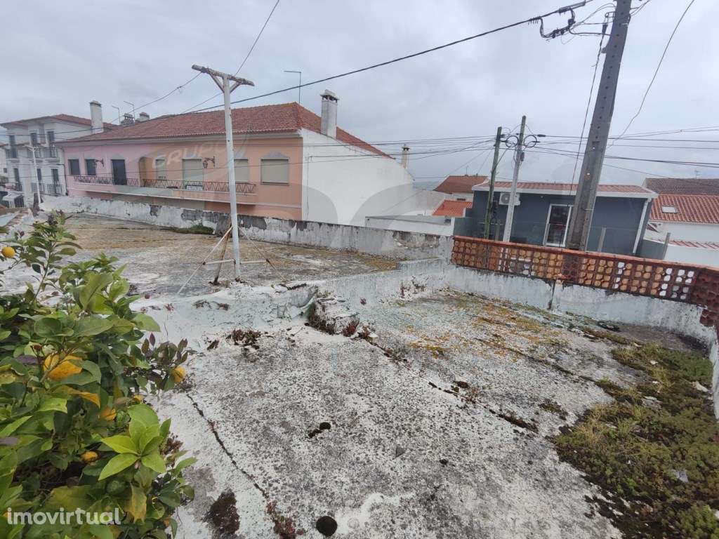 Moradia T1 no Centro de Almeirim - Grande imagem: 3/3