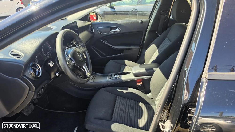 Mercedes-Benz A 180 CDi BlueEfficiency Aut. - 14