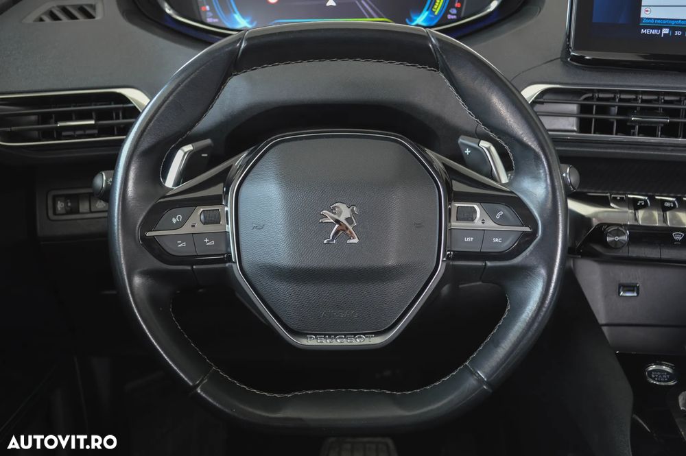 Peugeot 3008 225 e-EAT8 Allure Pack - 35