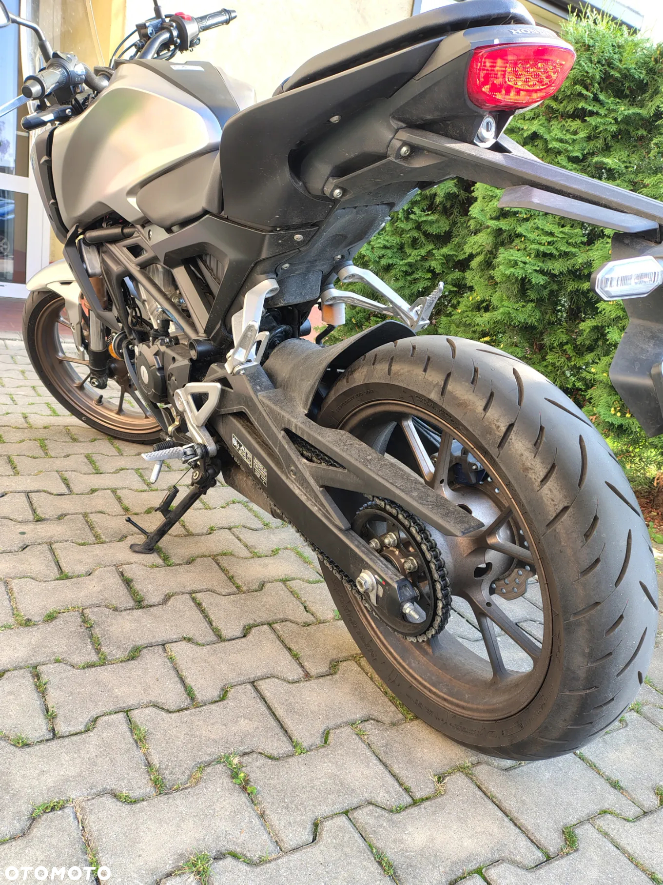 Honda CBF - 4