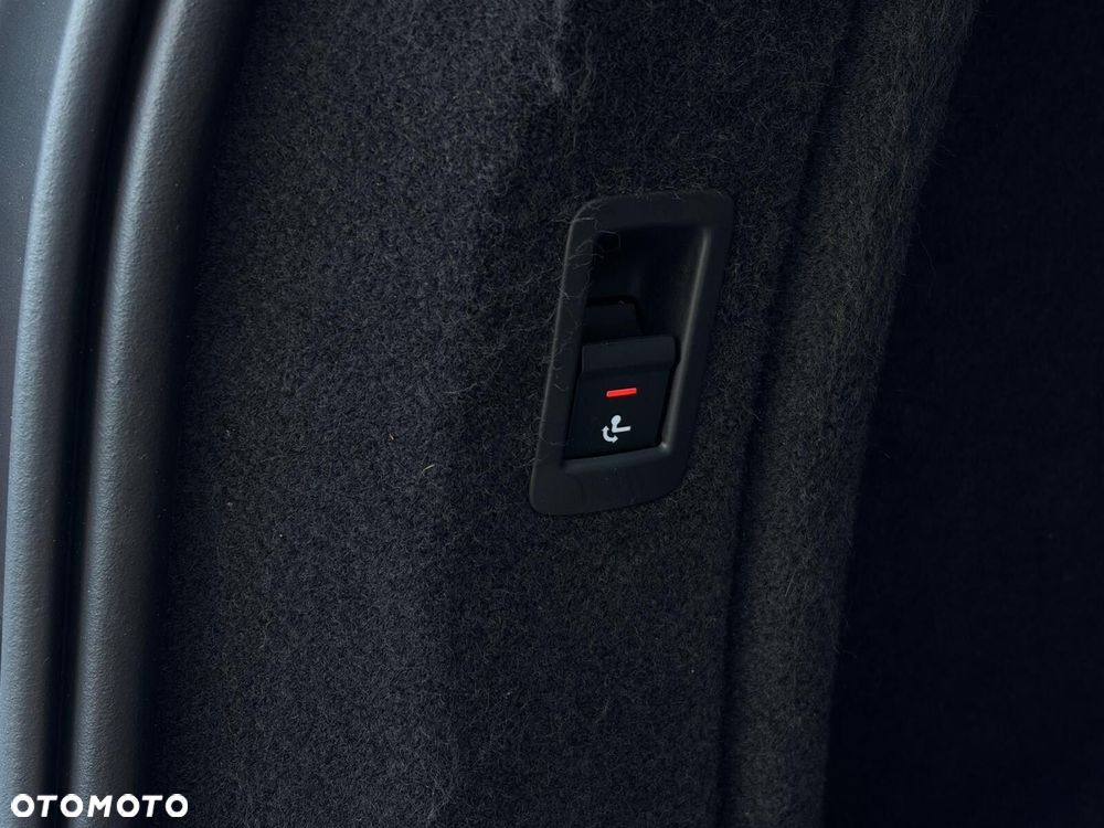 Audi A4 Avant 40 TFSI mHEV S Line S tronic - 15