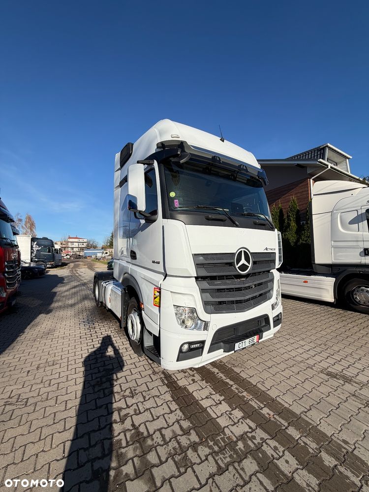 Mercedes-Benz Actros 1845 GigaSpace Xenon Navi nowy tachograf - 1
