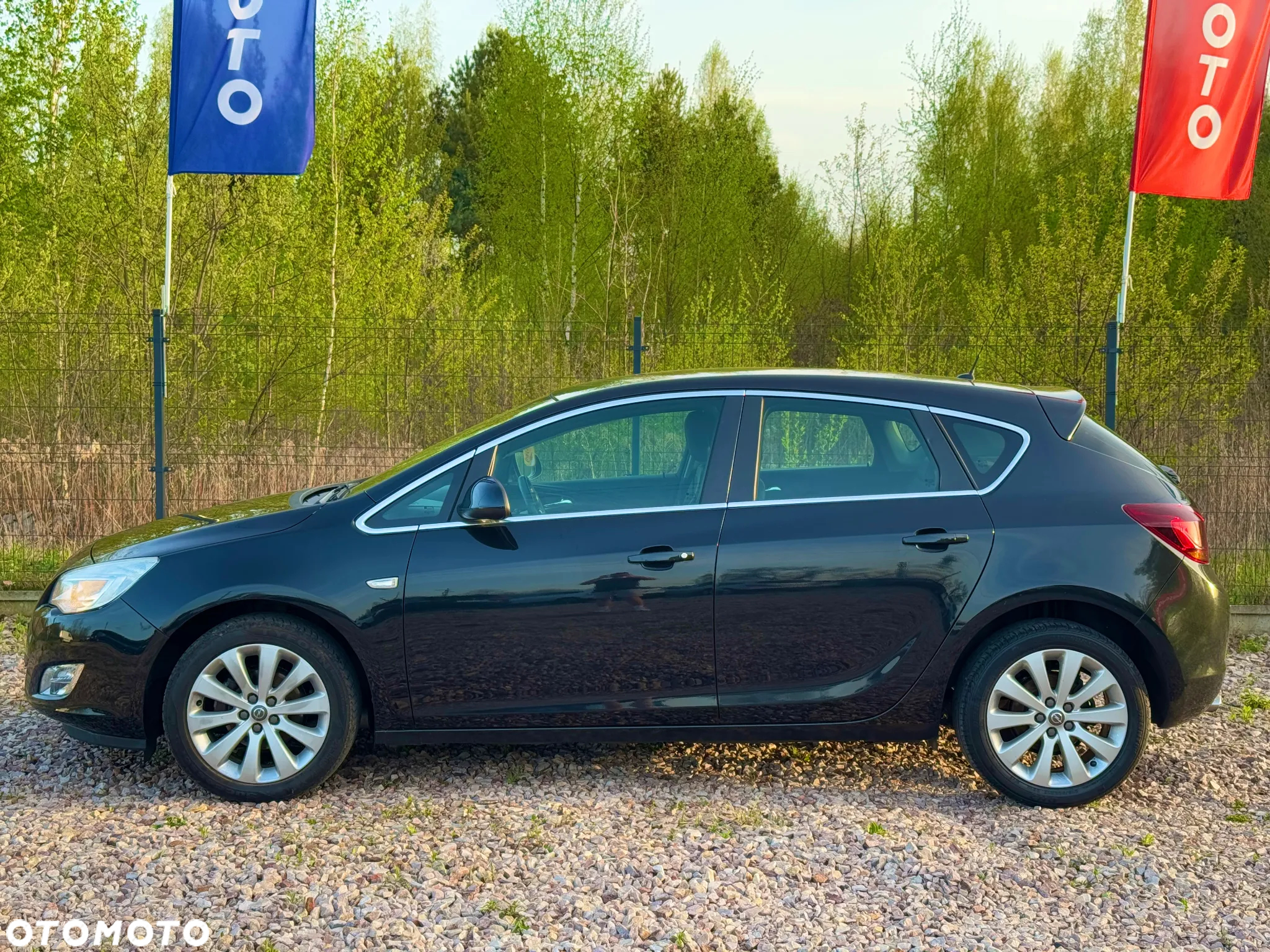 Opel Astra 1.4 Turbo Color Edition - 3