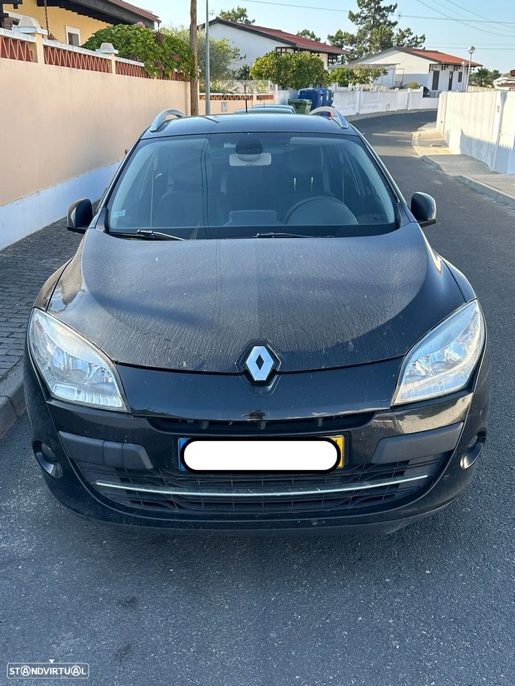 Renault Mégane Sport Tourer dCi 130 FAP BOSE Edition - 8