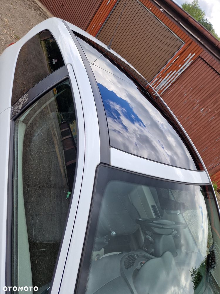 Renault Twingo 1.2 16V Night & Day - 6