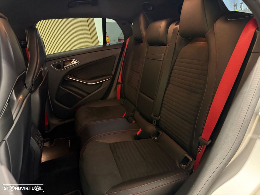 Mercedes-Benz CLA 45 AMG Shooting Brake 4-Matic - 28