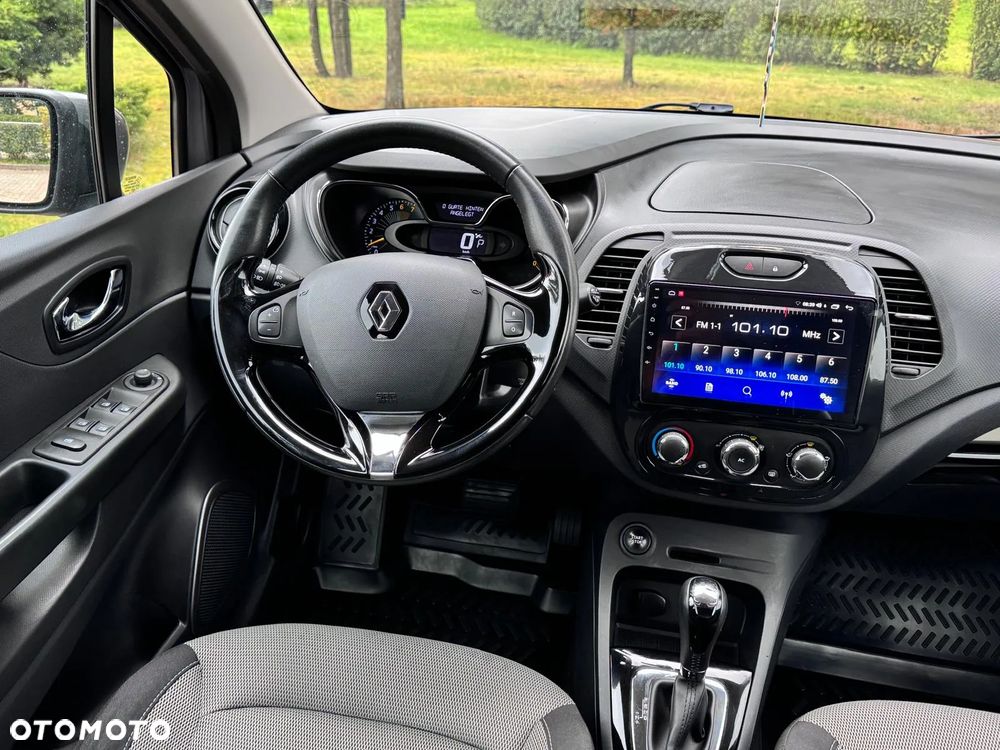 Renault Captur ENERGY TCe 120 EDC Luxe - 27