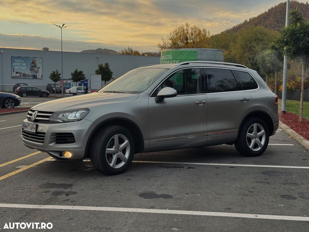 Volkswagen Touareg - 11