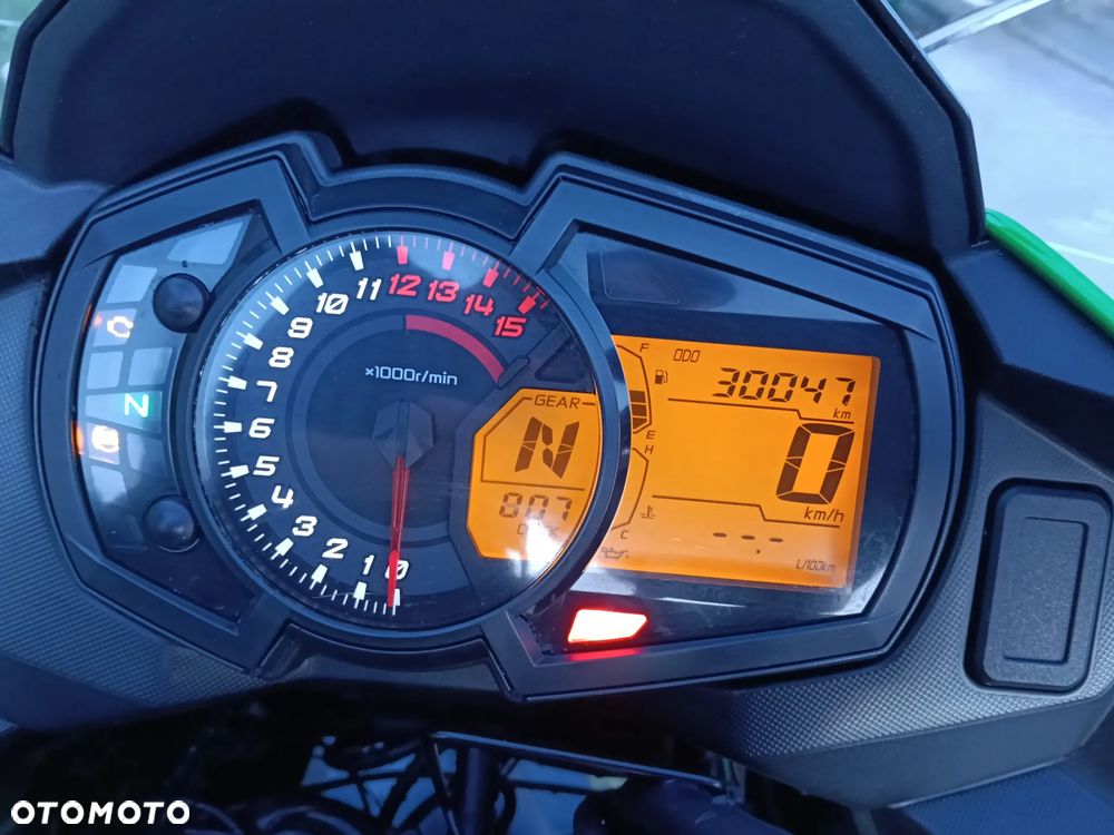 Kawasaki Versys-X 300 - 7
