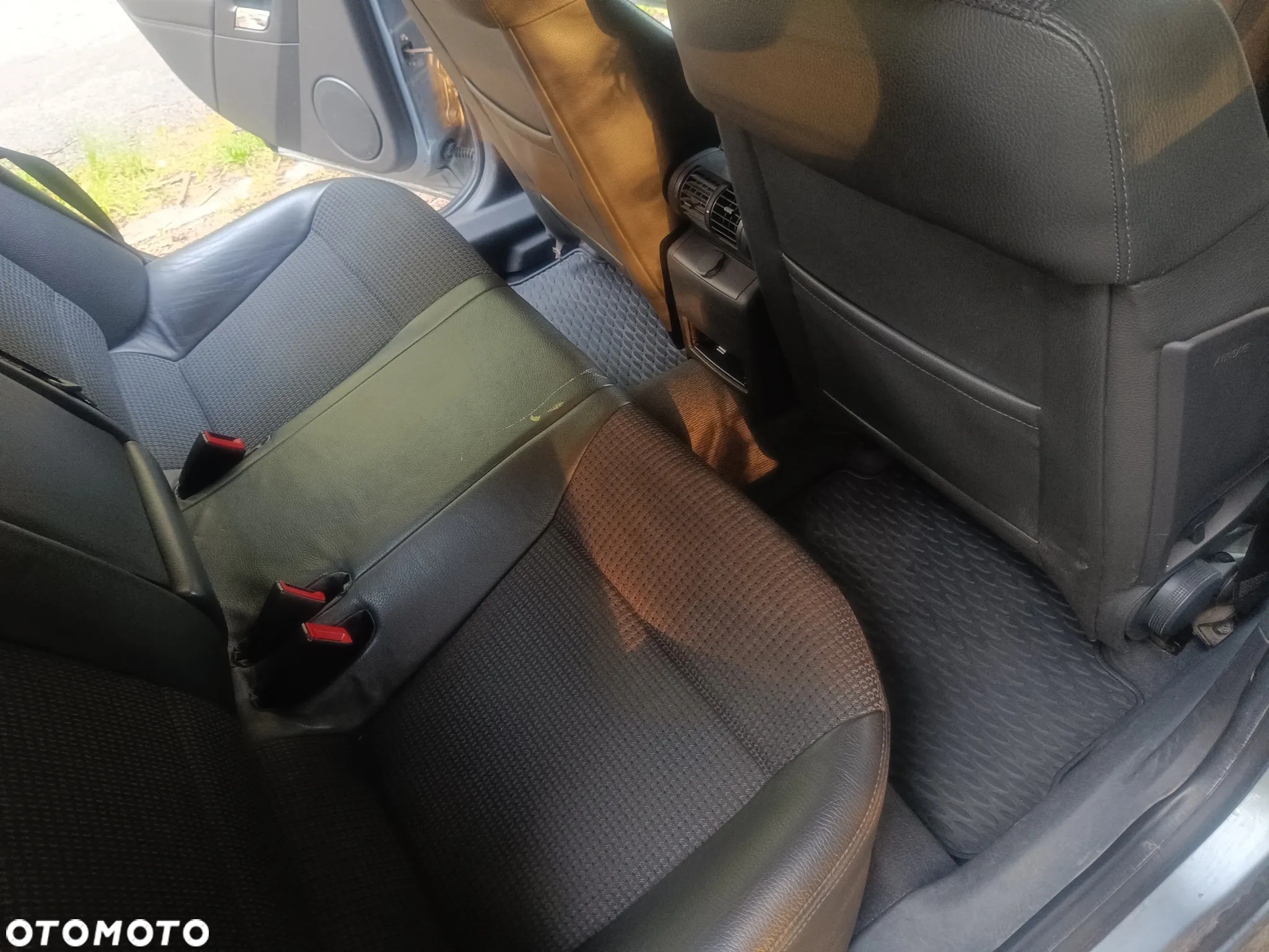 Opel Vectra GTS 1.9 CDTI - 25