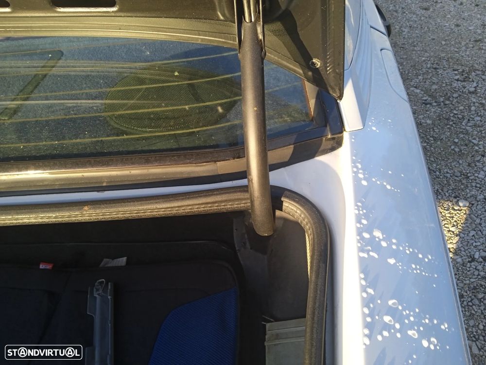 Mercedes-Benz W201 (1982-1993) 190 D 2.0 - 8