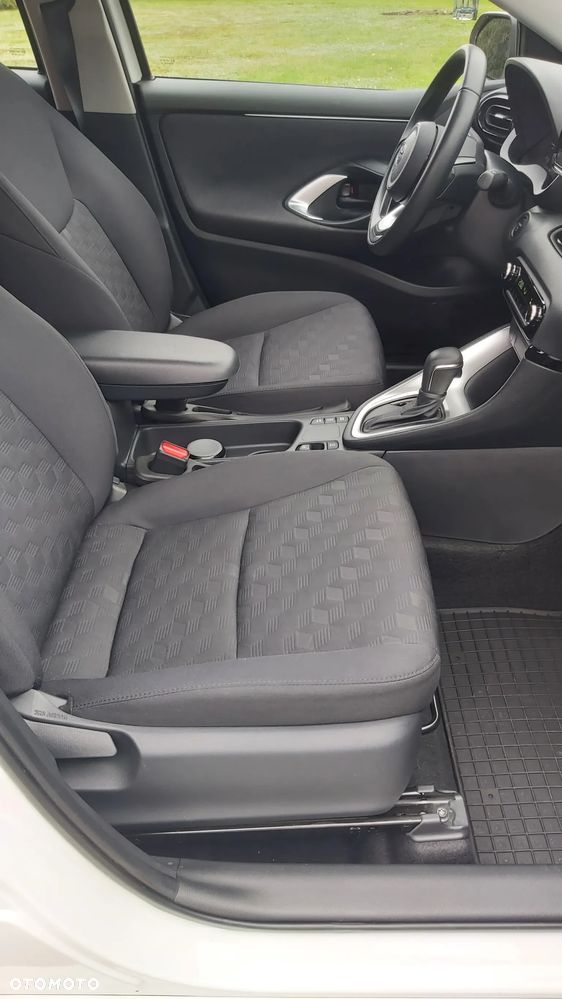 Toyota Yaris 1.5 VVT-i Comfort - 20