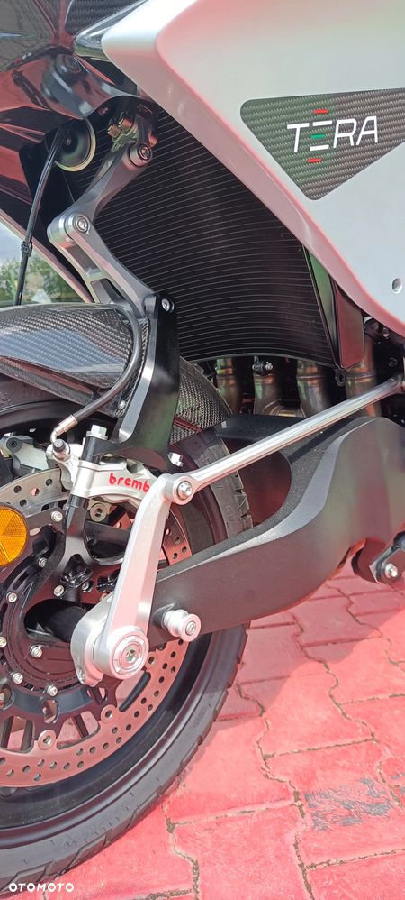 Bimota TERA - 16