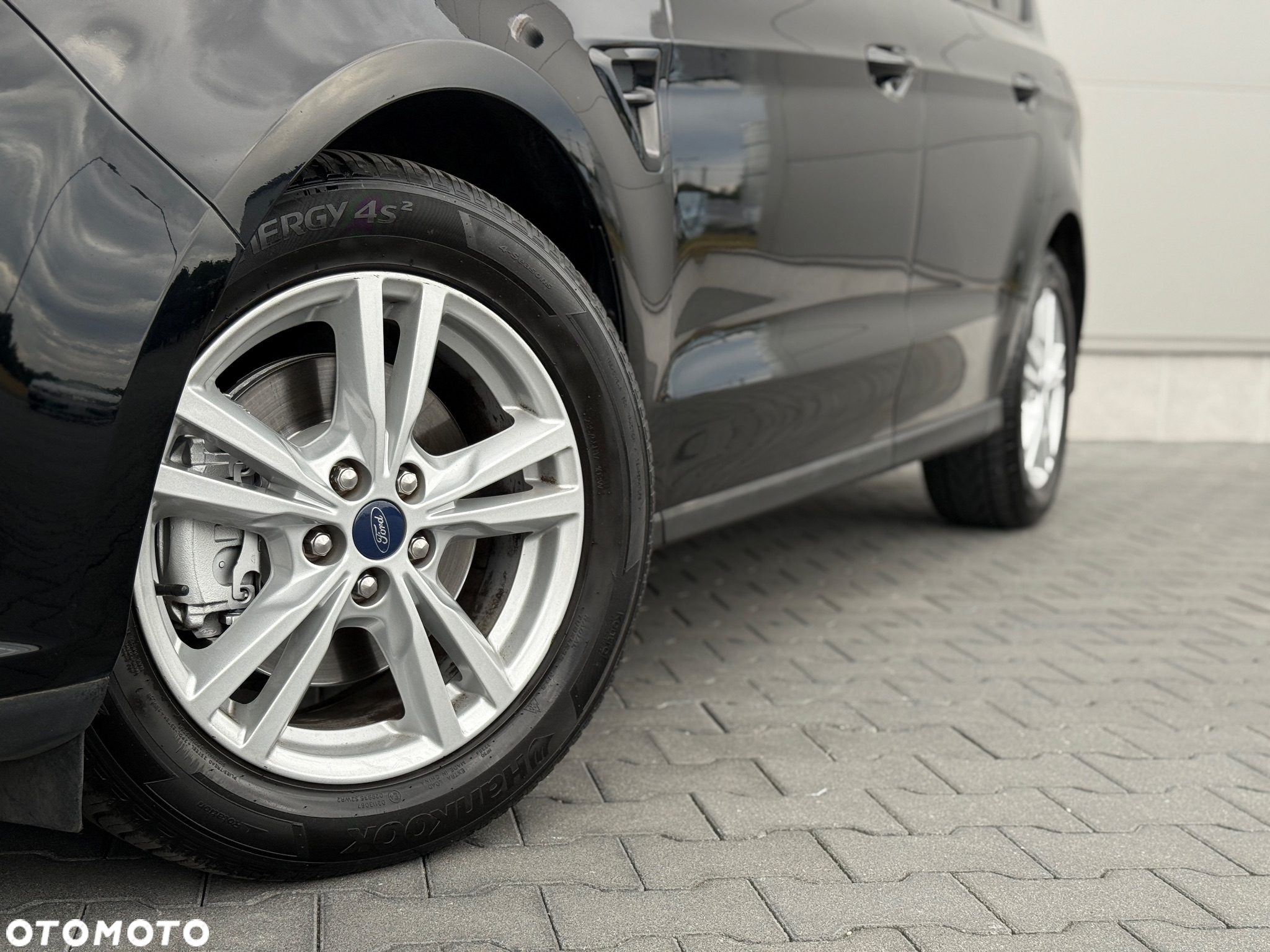 Ford S-Max - 7
