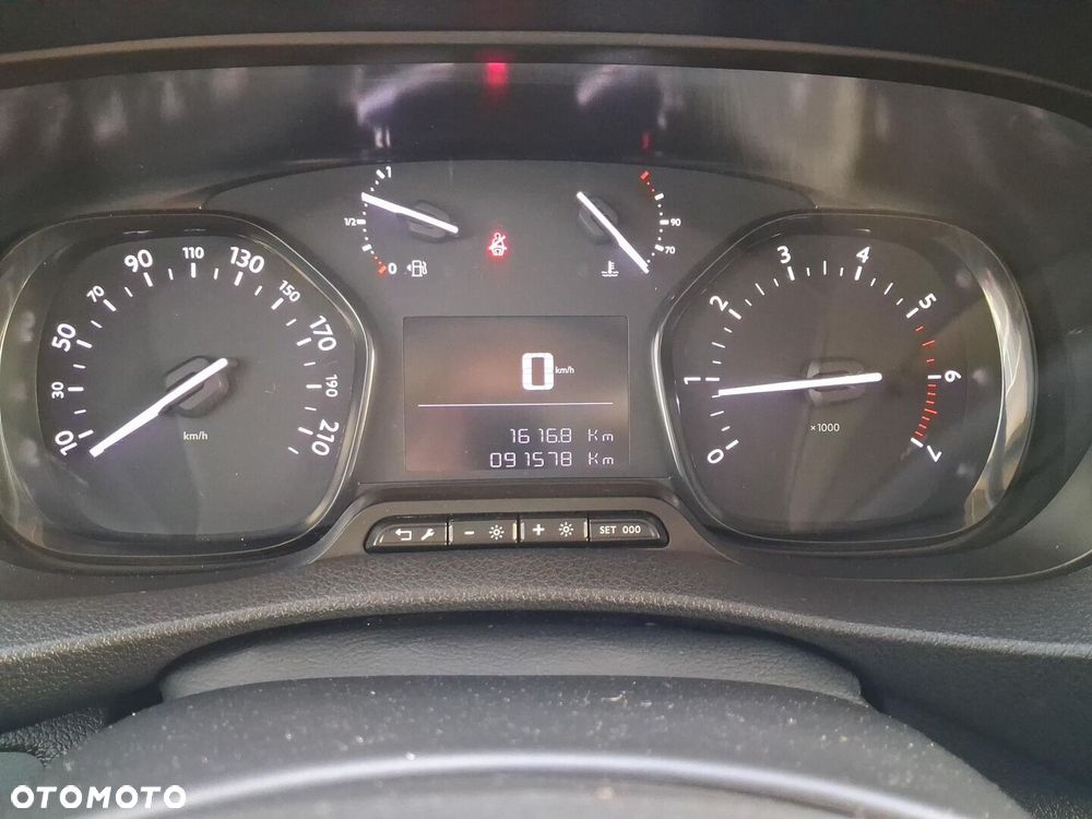 Toyota PROACE VERSO - 15