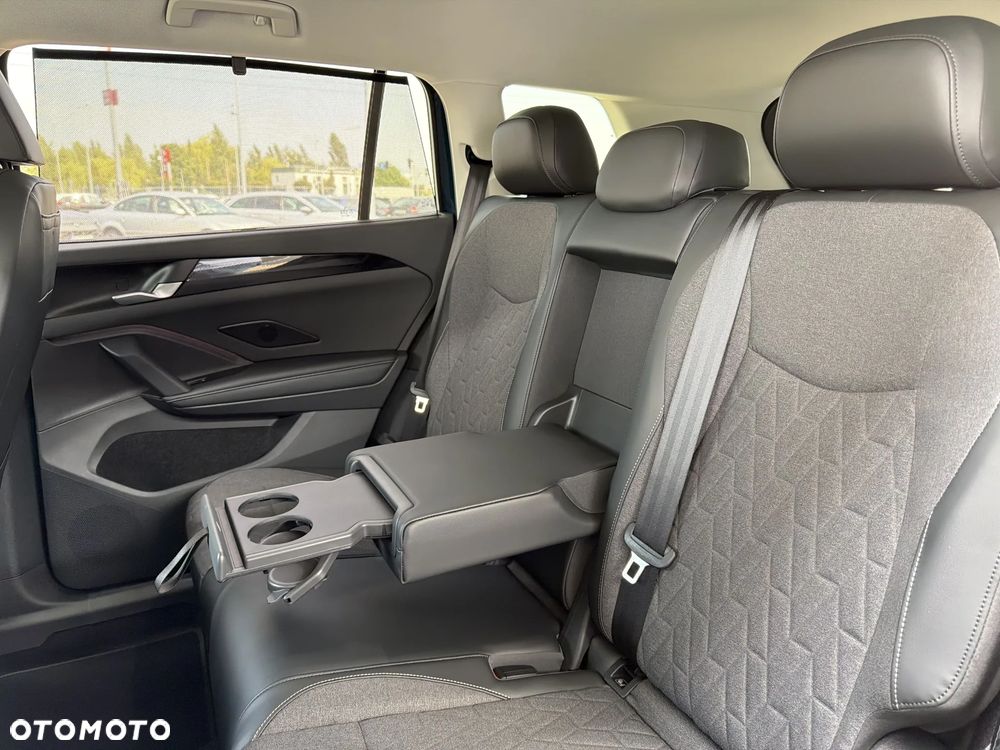 Volkswagen Tayron 2.0 TDI SCR Life Plus DSG - 17