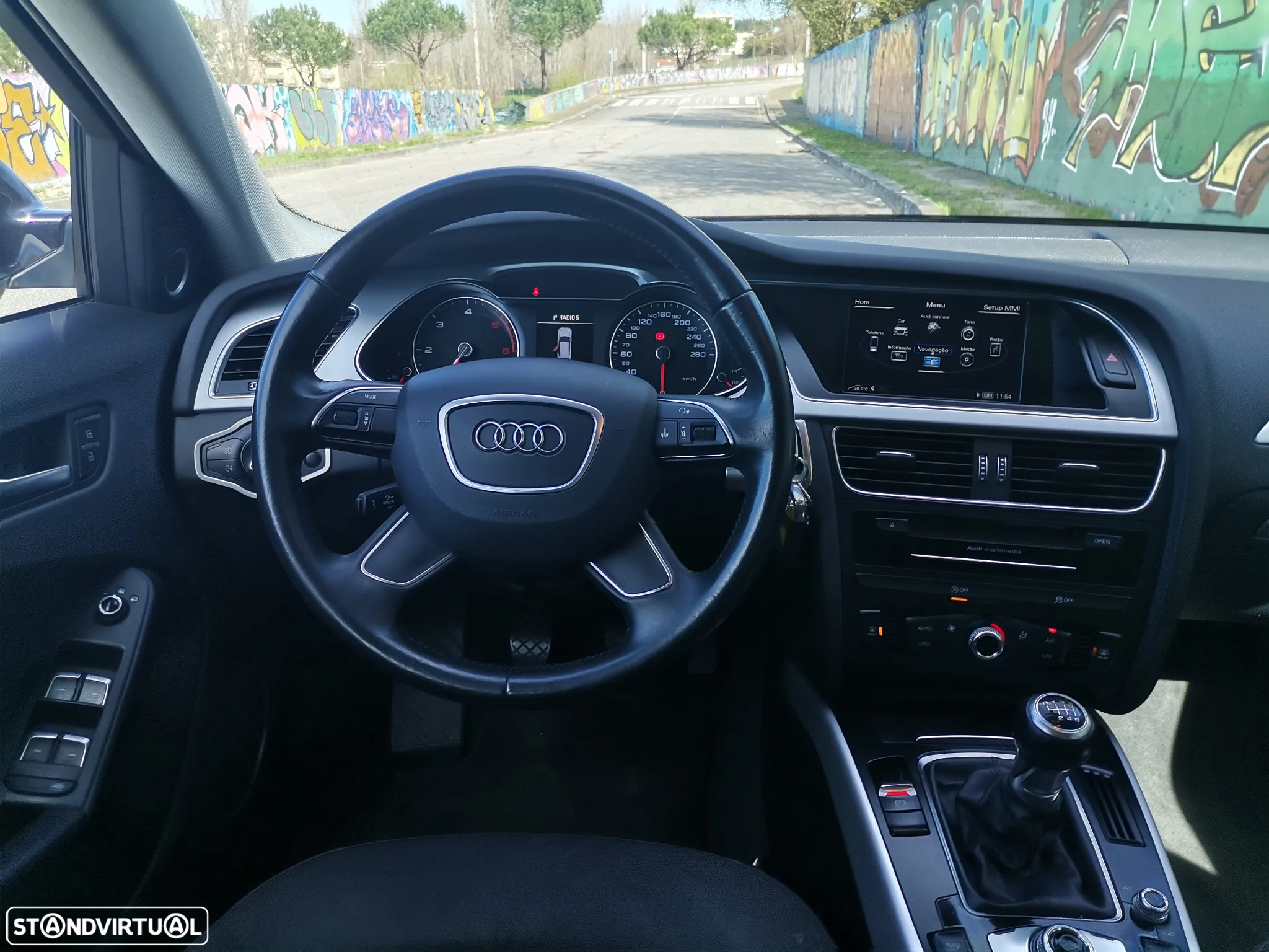 Audi A4 Avant 2.0 TDI Business Line - 23