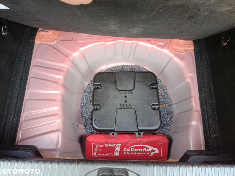 Renault Clio - 33