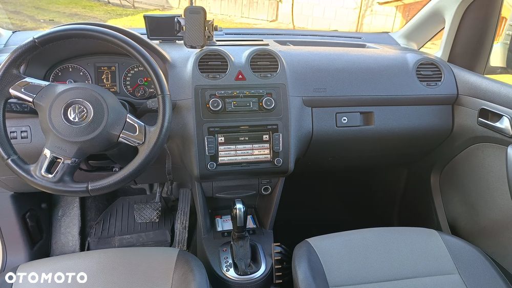 Volkswagen Caddy Comfortline Mixt DSG - 11