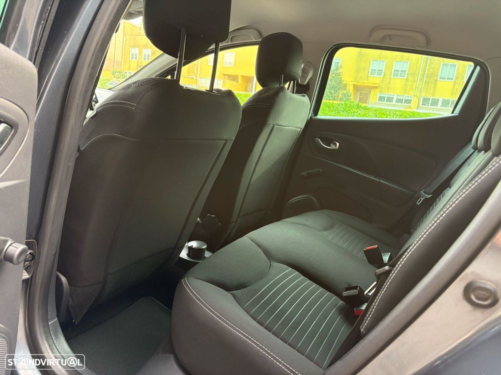 Renault Clio 0.9 TCE Limited - 11