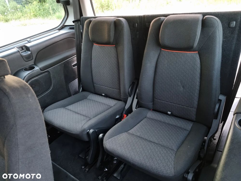 Ford Galaxy 2.0 TDCi Titanium - 9