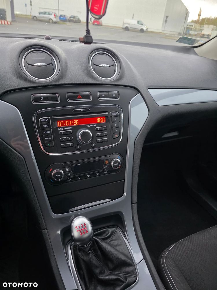 Ford Mondeo 2.0 TDCi Gold X Plus - 14