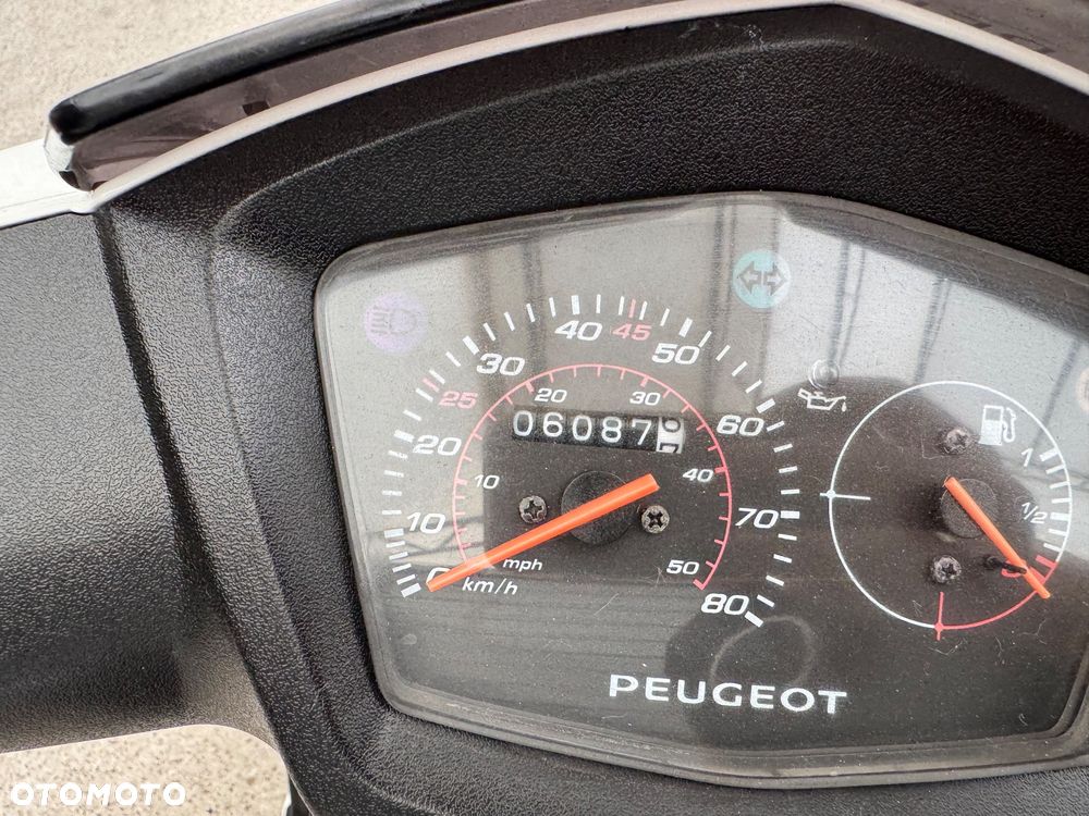 Peugeot Kisbee - 8