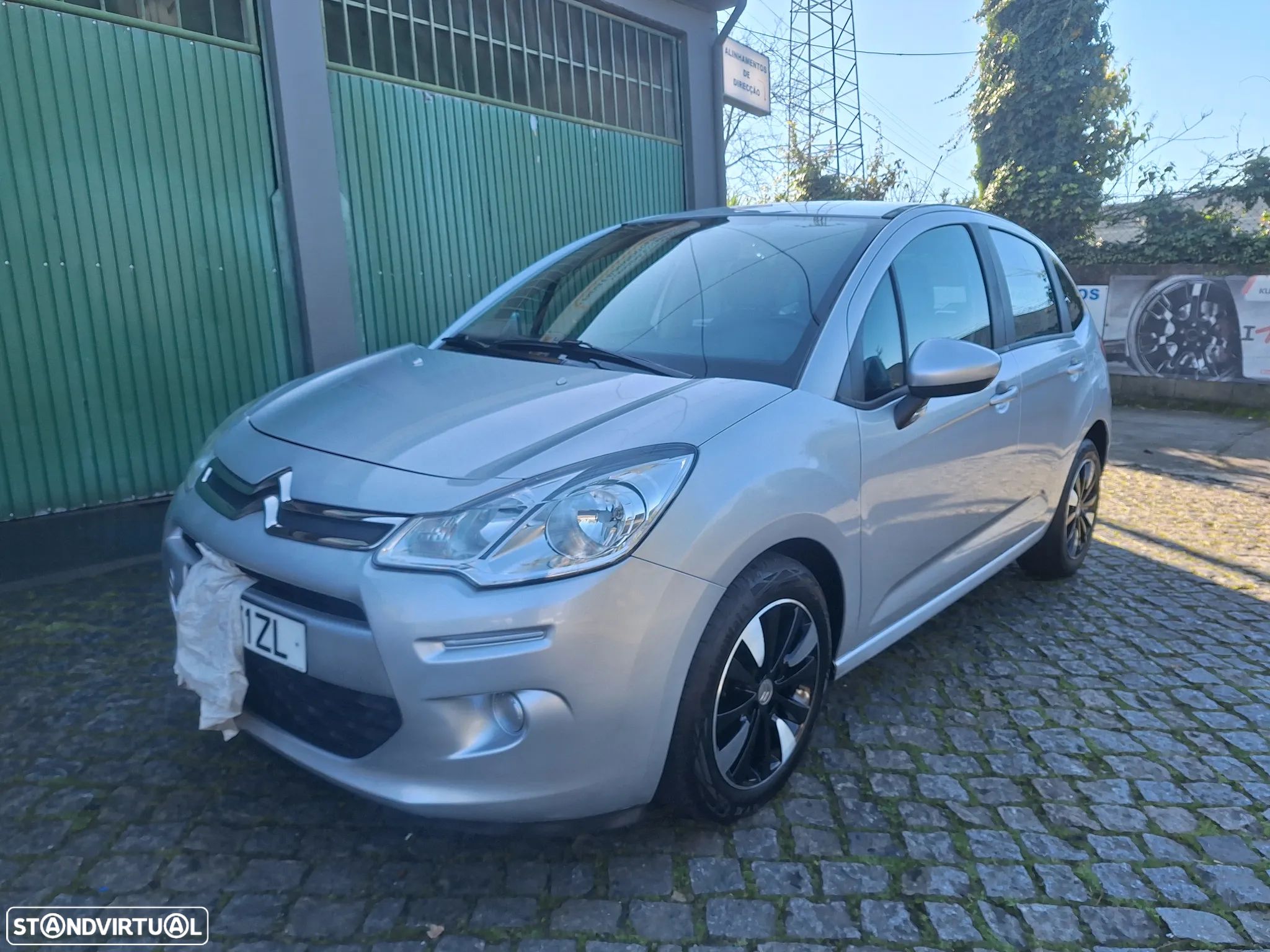 Citroën C3 1.2 PureTech Live - 1