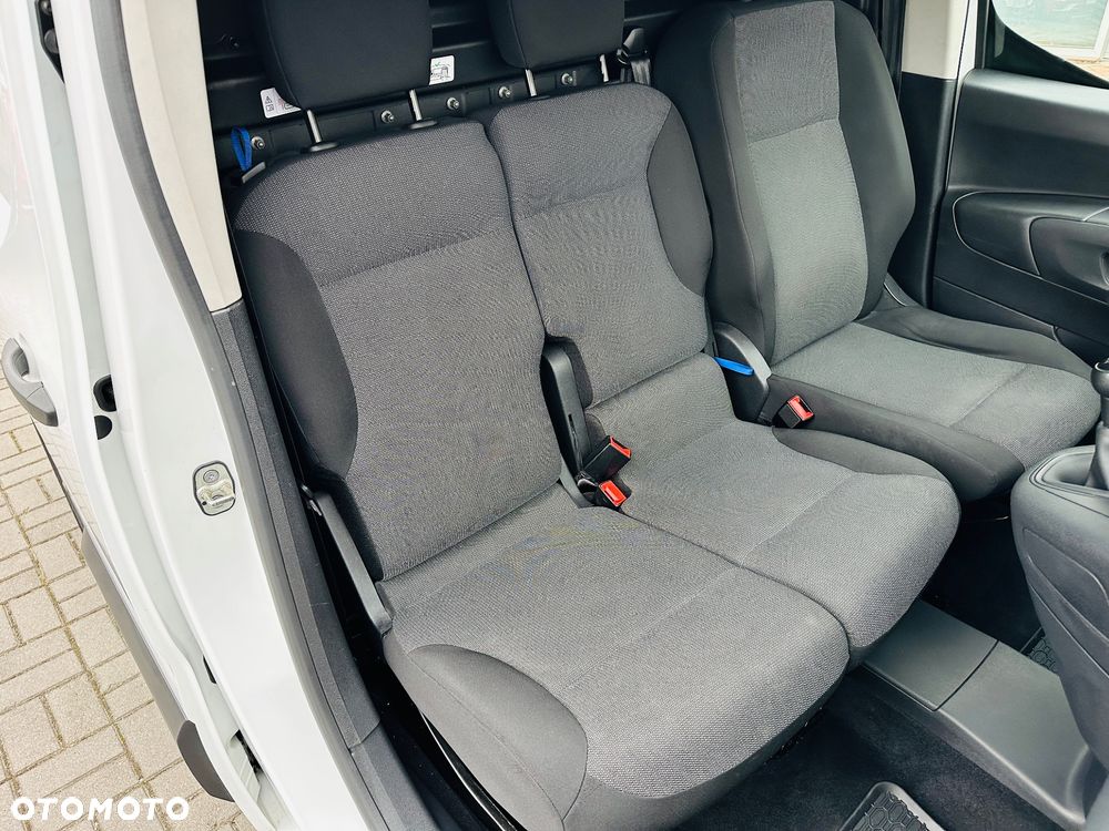 Toyota Proace City 1.5 D-4D  2,3t Active - 18