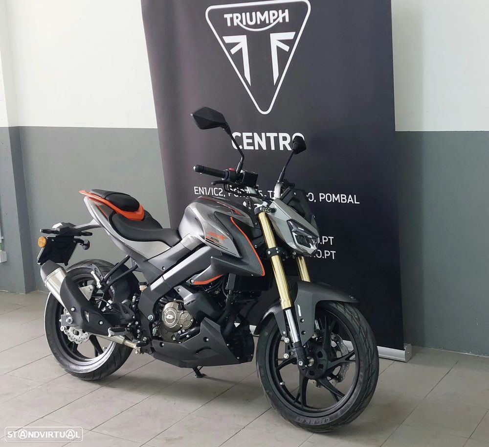 QJ Motor SRK 125S - 6