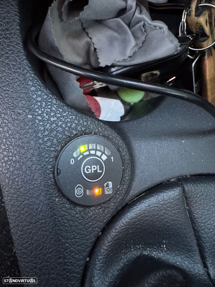 Dacia Sandero 0.9 TCe Stepway Bi-Fuel - 14