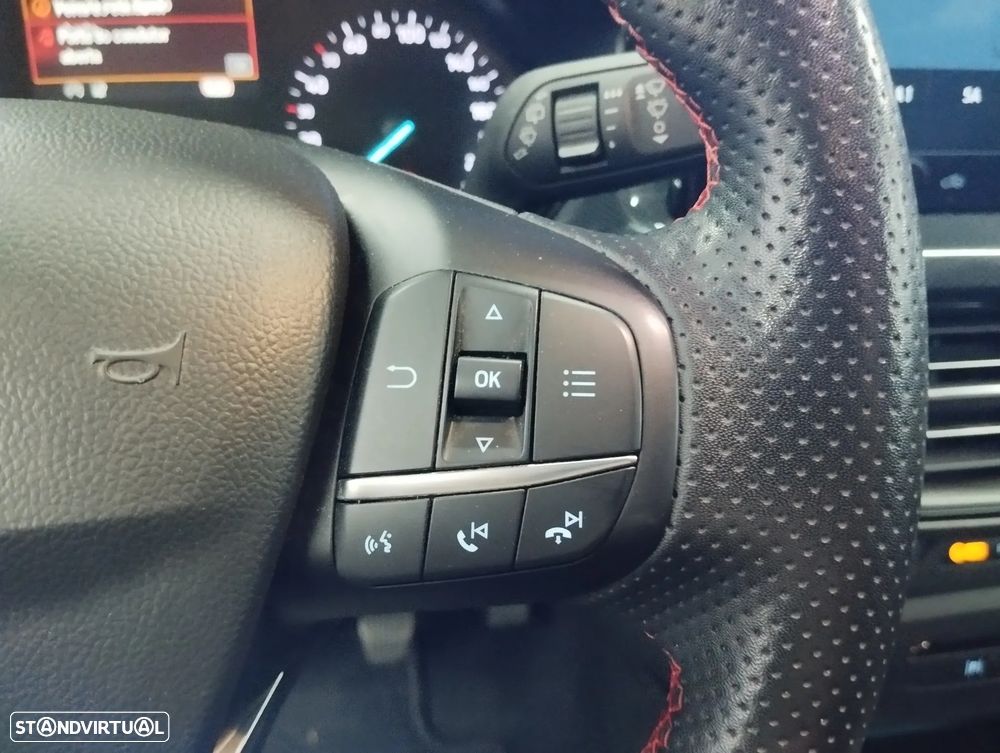 Ford Focus 1.0 EcoBoost ST-Line - 19