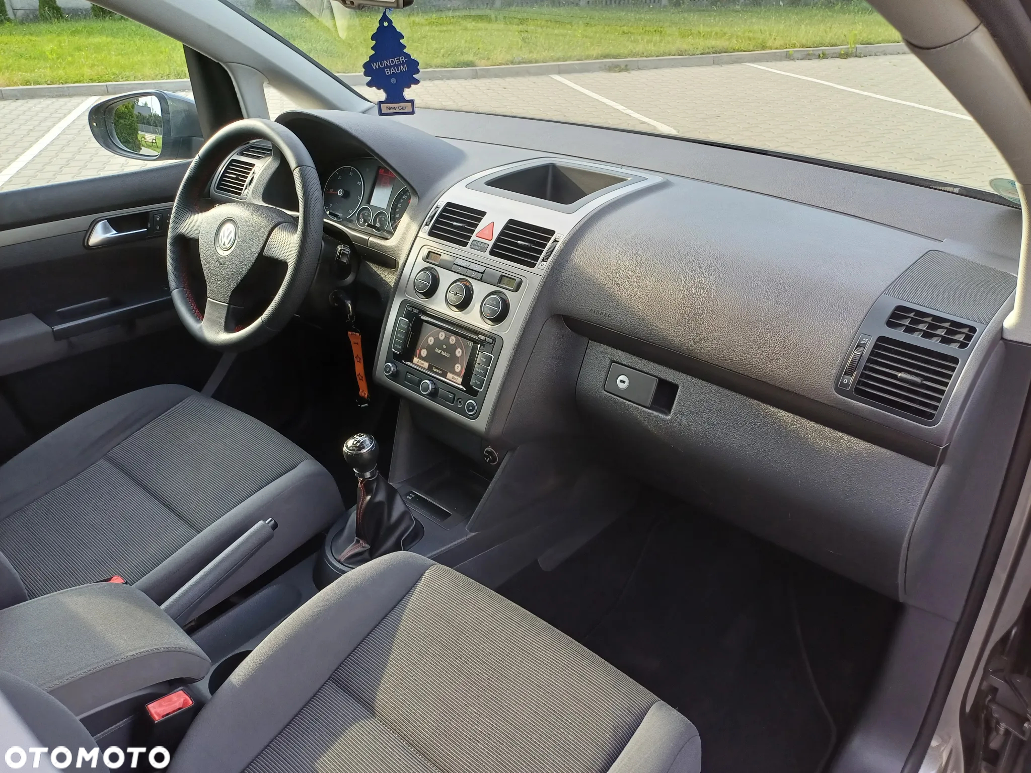 Volkswagen Touran 1.9 TDI DPF Trendline - 13