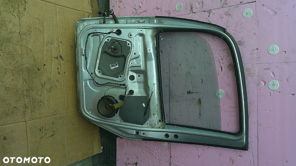 SKODA ROOMSTER DRZWI TYLNE PRAWE  LA7W - 5