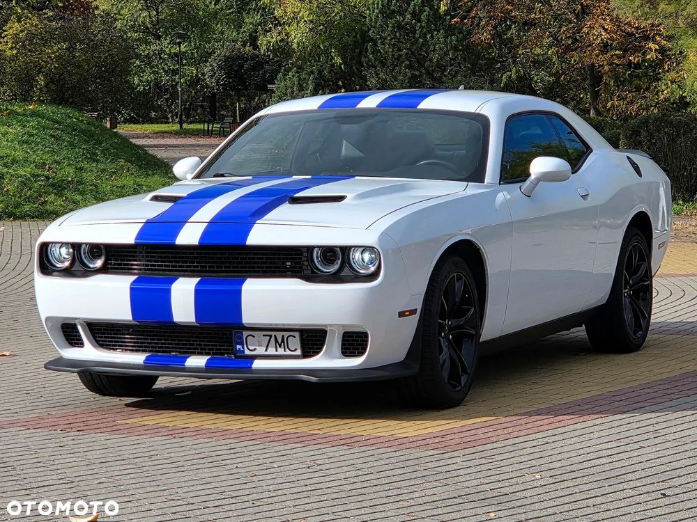 Dodge Challenger Automatik SXT Plus - 3